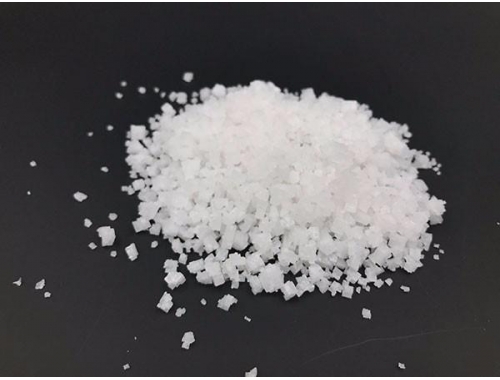工业盐在日常生活中有哪些应用？
